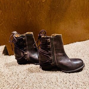 Bed Stu Blaire Cobbler Boots Women's 7.5 Brown Round Toe Ankle Zip Booties